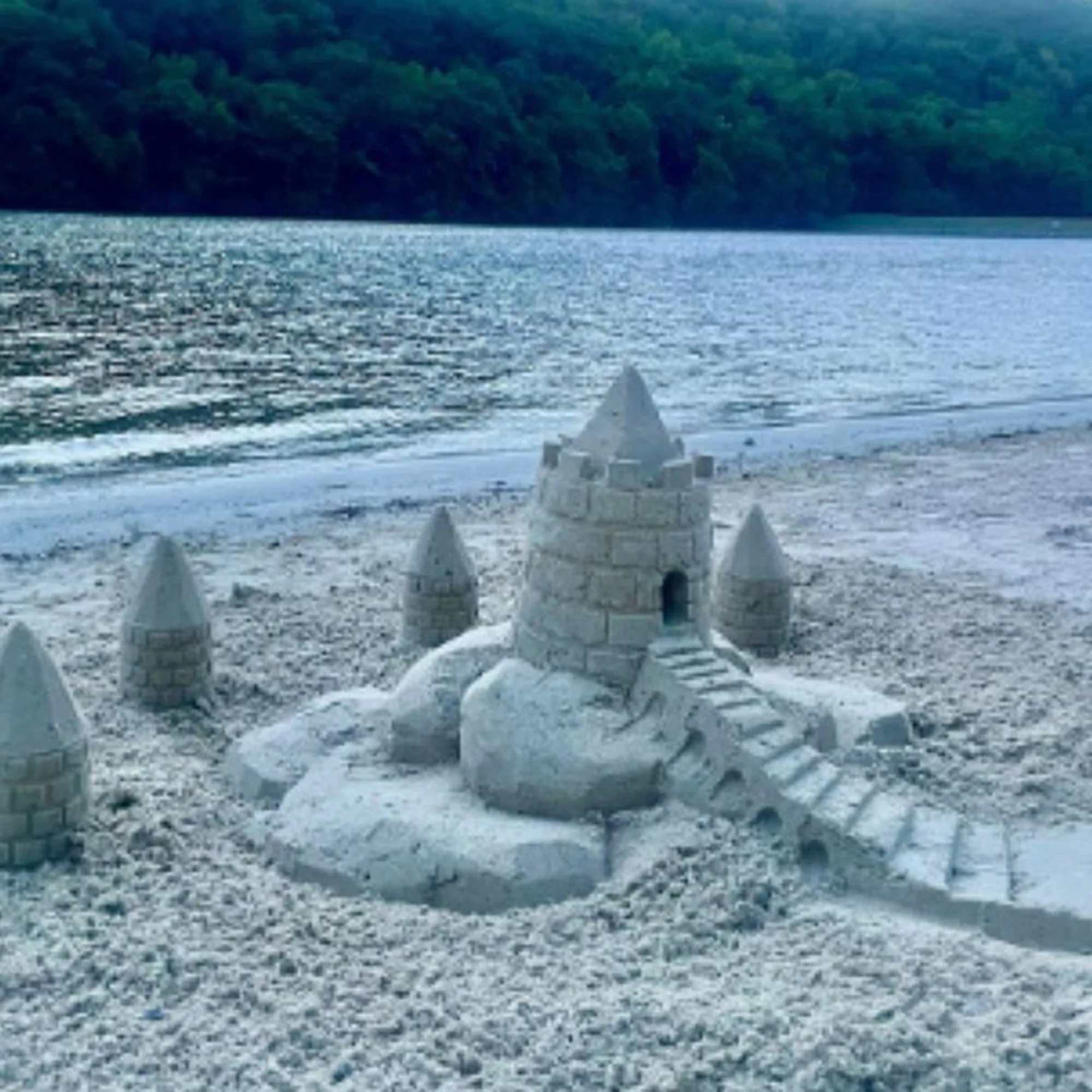 Create a Castle Deluxe Kit - Image 4