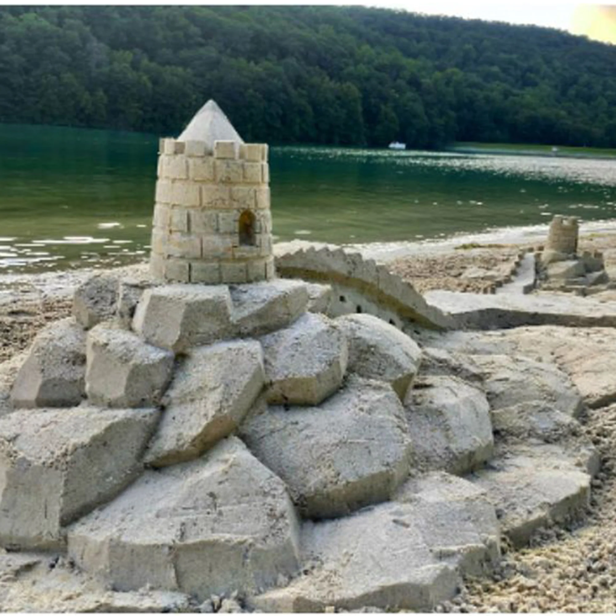 Create a Castle Deluxe Kit - Image 5