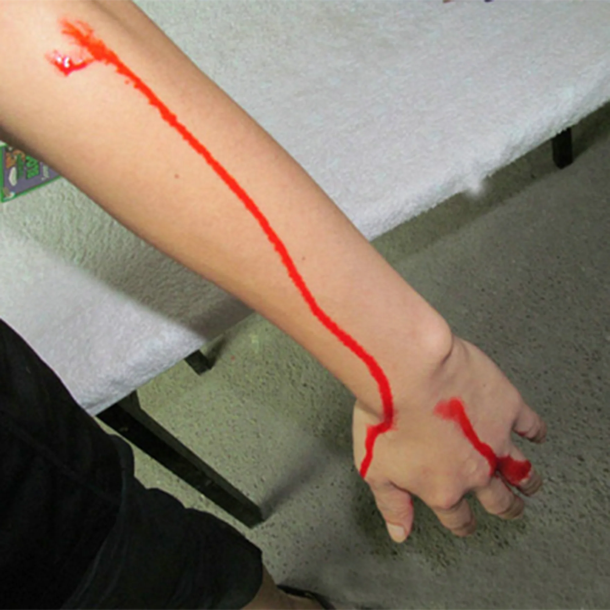 Gemwide Halloween Vampire Blood Tube - Image 3