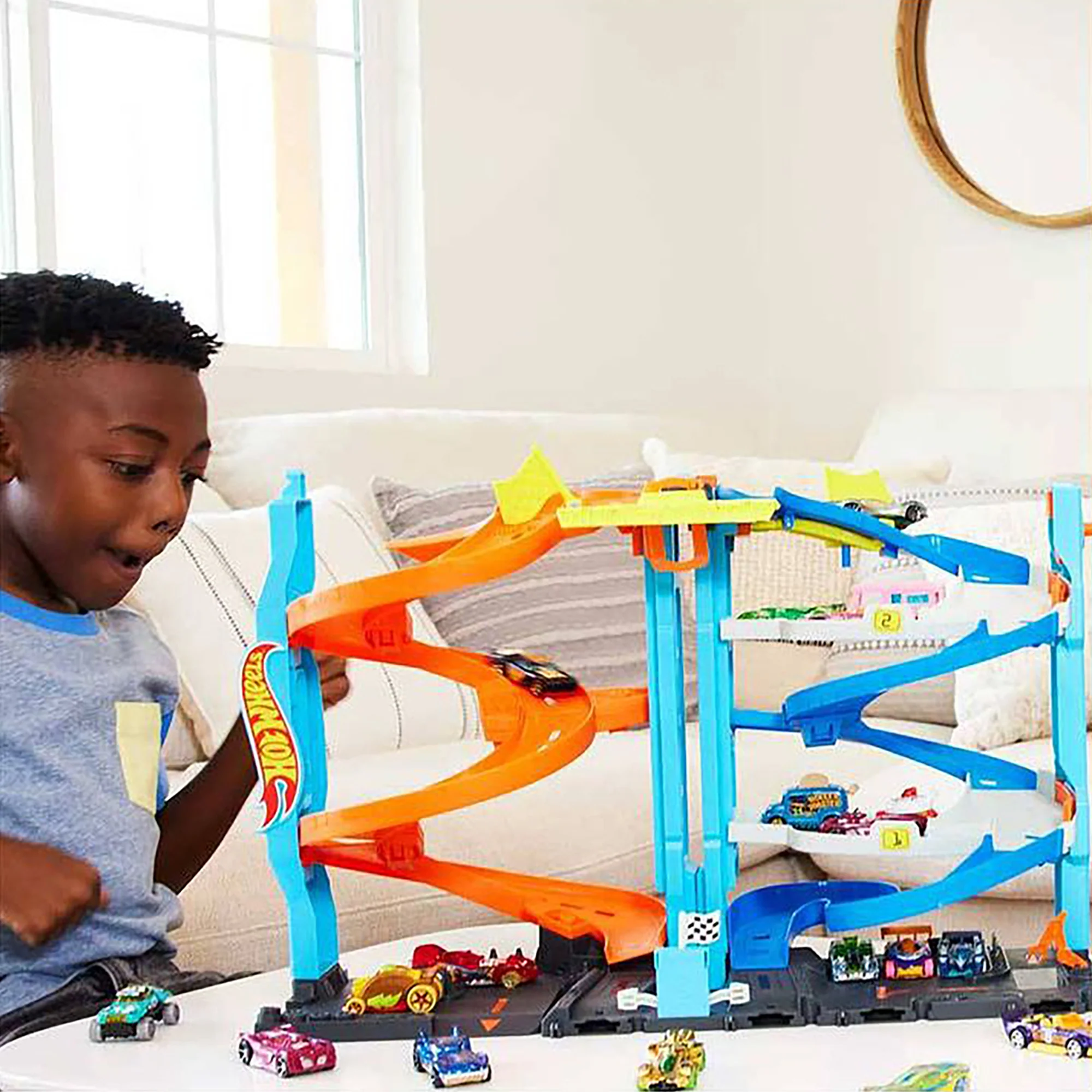 Hot Wheels City Transforming Race Tower Playset - Image 5