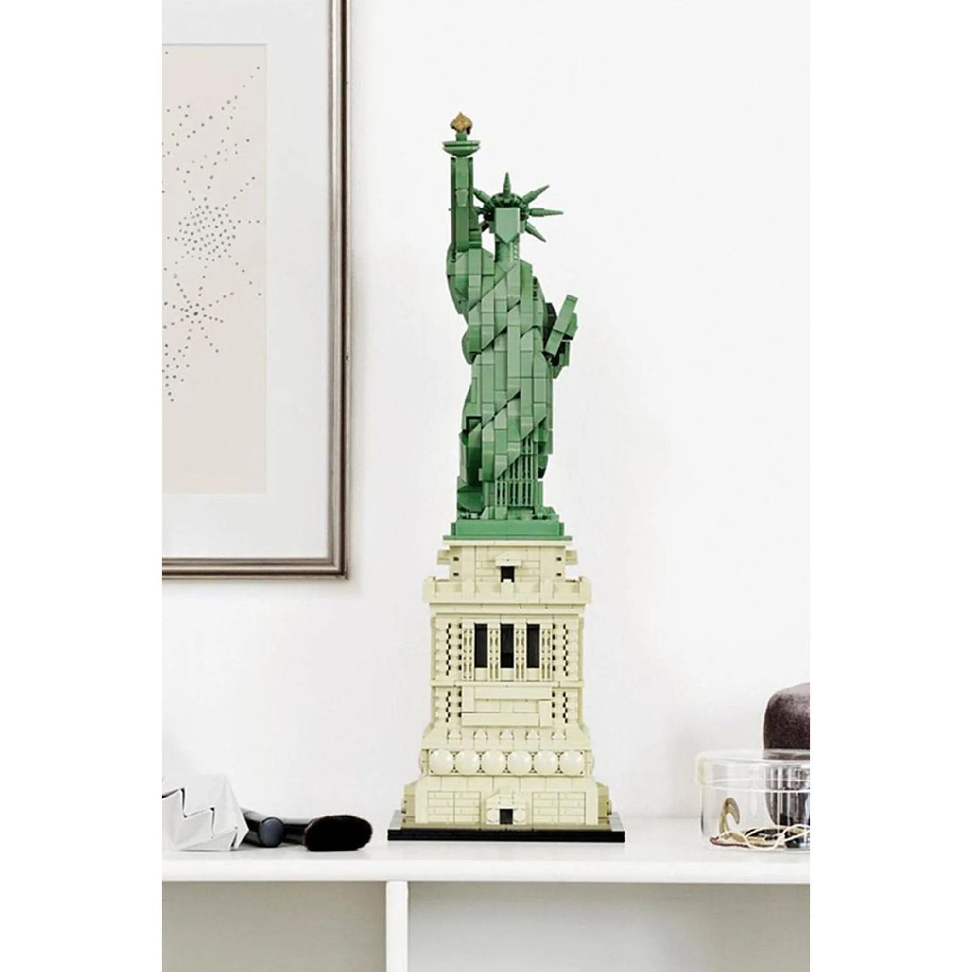 LEGO Architecture Statue of Liberty 21042 (1685 pieces) - Image 4
