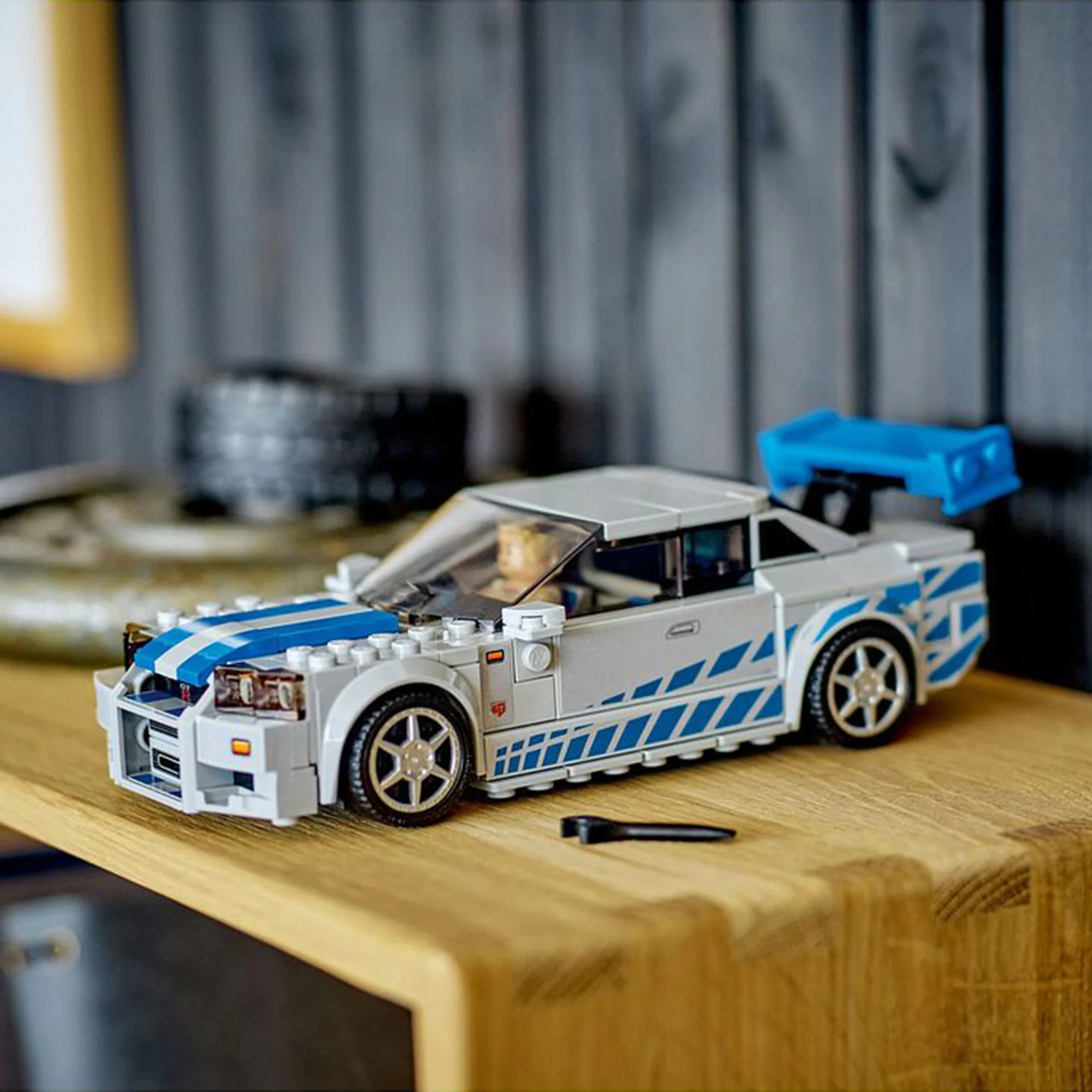 LEGO Speed Champions 2 Fast 2 Furious Nissan Skyline GT-R (R34) 76917 (319 pieces) - Image 6