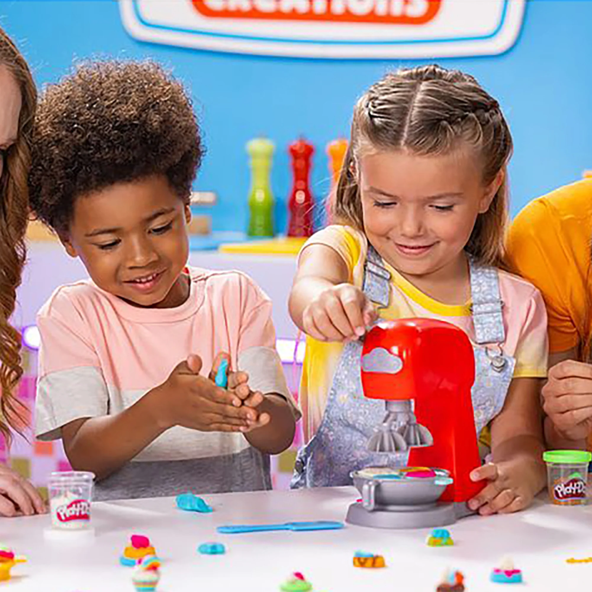 Play-Doh Kitchen Creations Magical Mixer Playset - Image 5