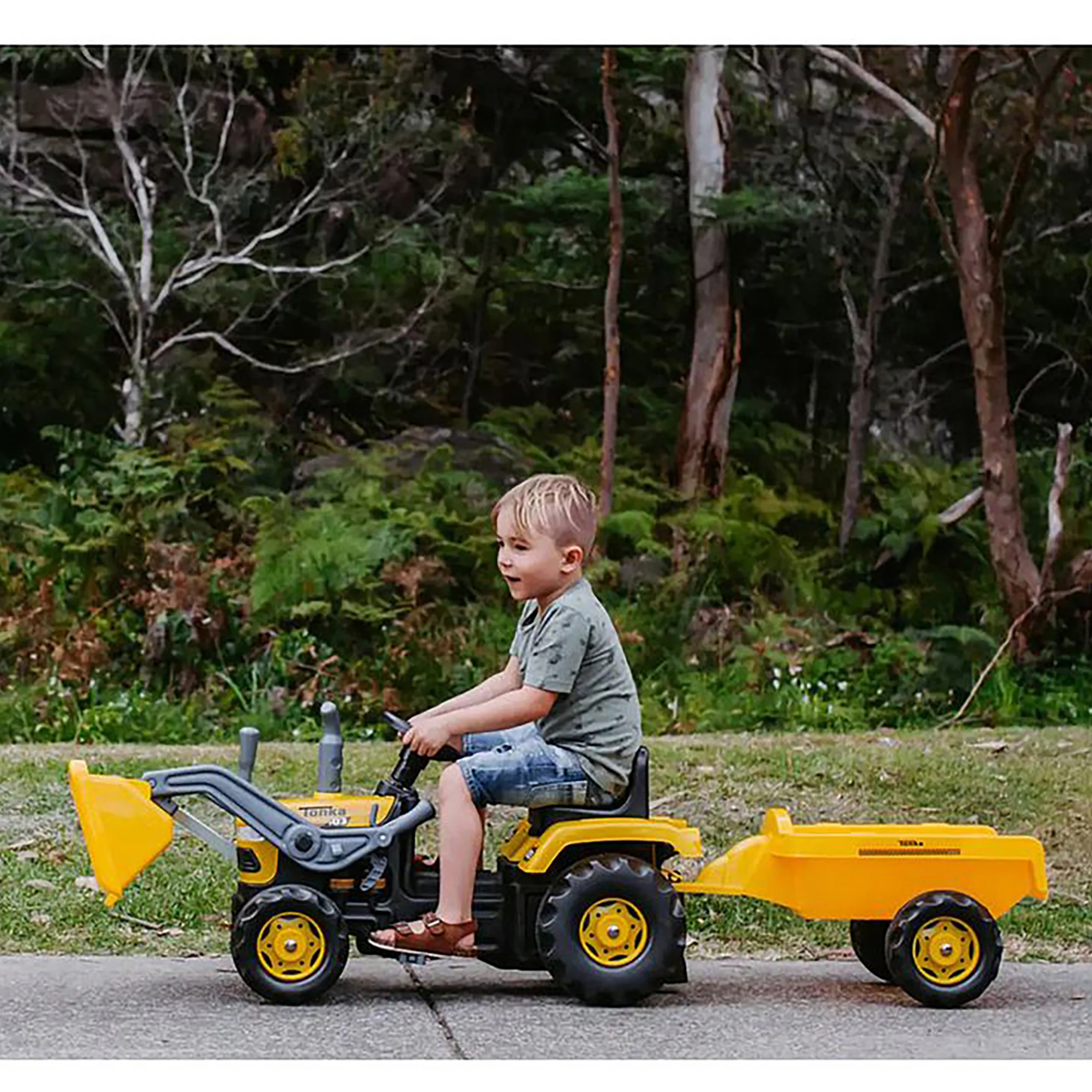 Tonka Kids Ride On Pedal Digger Excavator with Trailer - Image 5